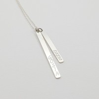 Srebrna naszyjnik dla przyjaciółki inicjałami imieniem słowem | srebro 925 | 35 i 45 x 3.5 mm